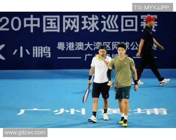 赛后复盘:北京网球队与成都网球队的速度较量与战术分析